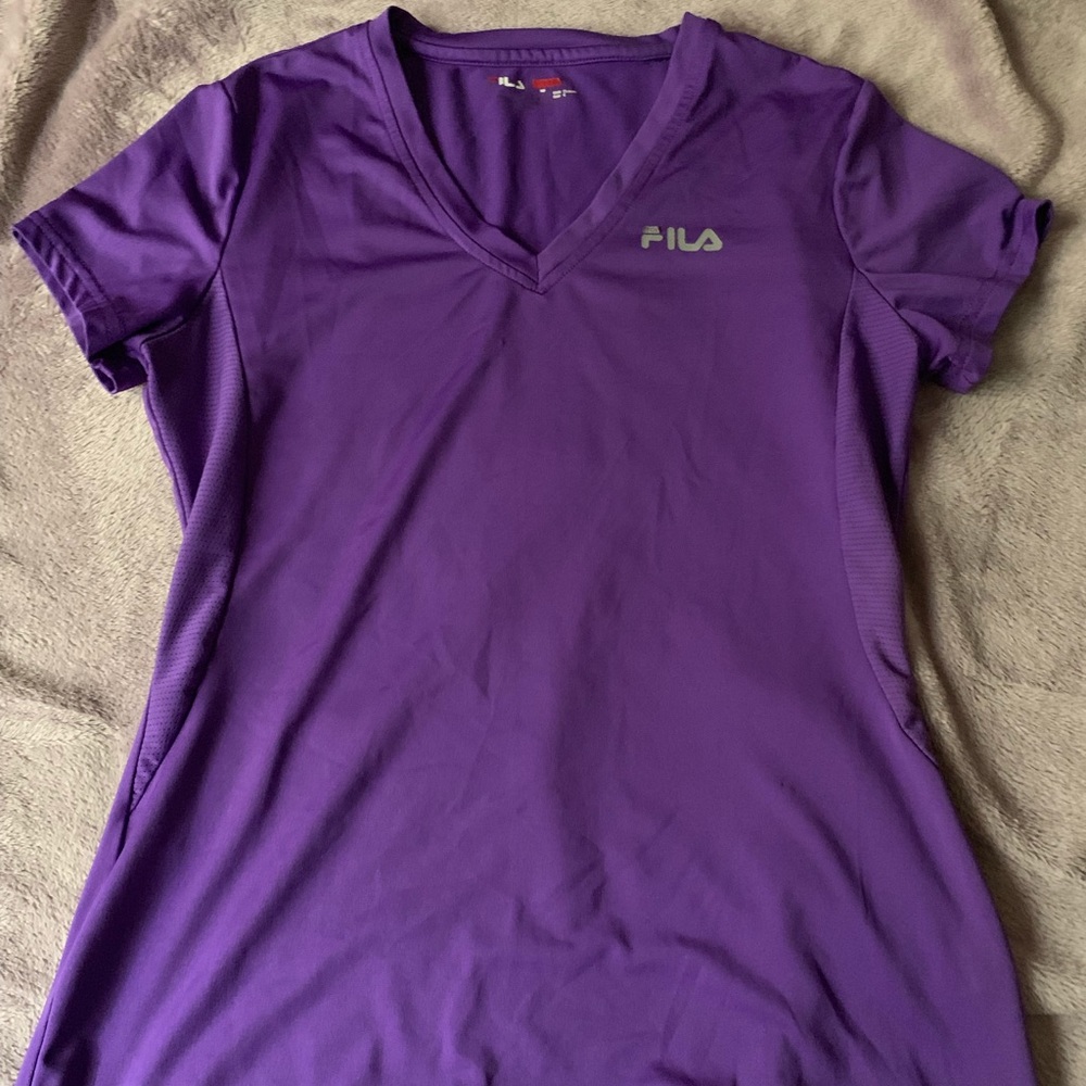 Fila workout shirt